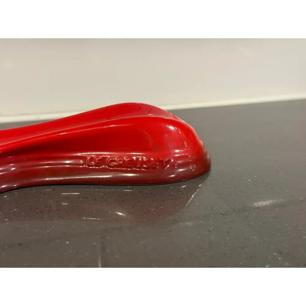 Le Creuset Spoon Rest Red Ombré Cerise Kitchen Utensils Colorful Classic - Picture 3 of 9